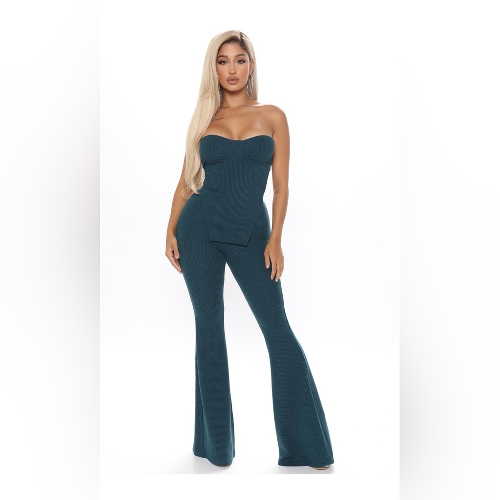 Brand New Fashion Nova 2 Piece Outfit